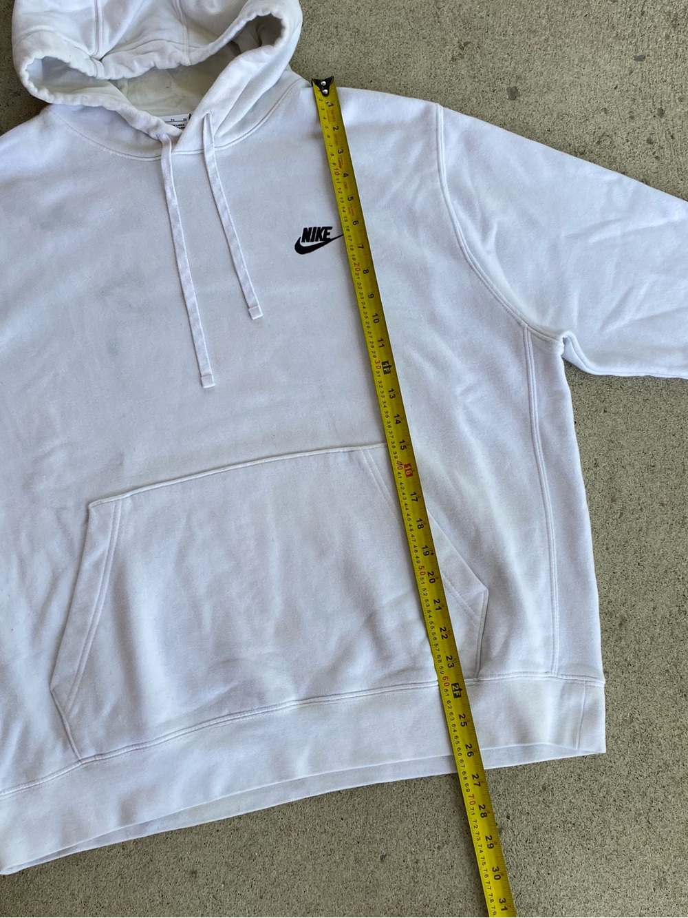 Casual White Nike Swoosh Hoodie - Picture 5 of 7